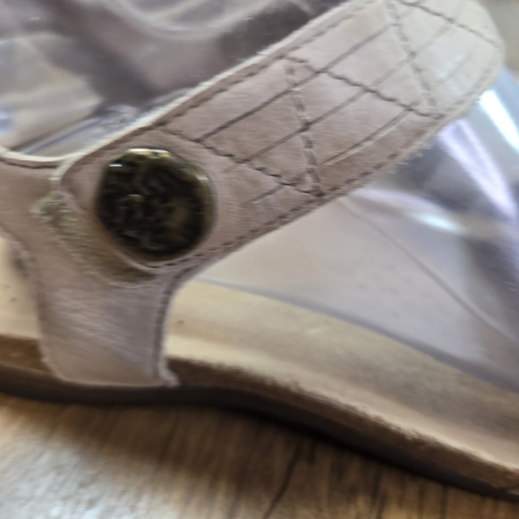 Taos Pioneer Leather Comfort Sandals - Picture 3 of 11